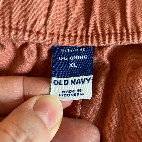 Old Navy High-Waisted OGC Chino Pants Size XL - Picture 5 of 9